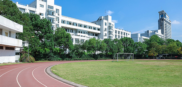 我的大學(xué)-大學(xué)志