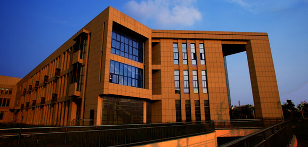 我的大學(xué)-大學(xué)志