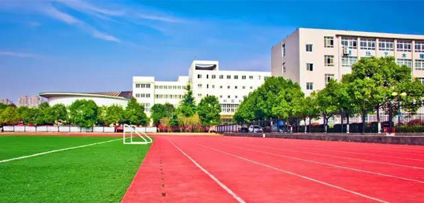 我的大學(xué)-大學(xué)志