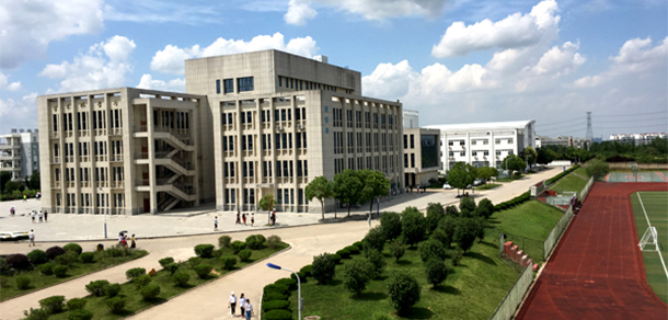 我的大學(xué)-大學(xué)志