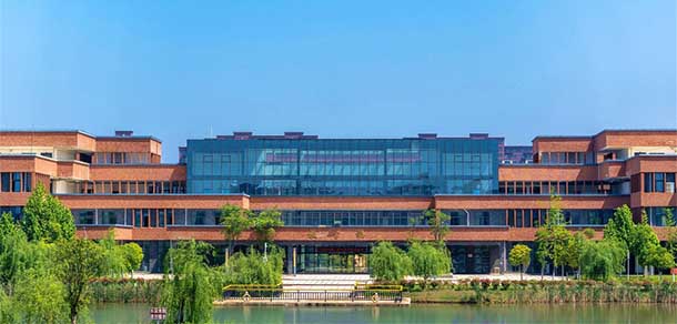 南昌航空大學科技學院 - 最美院校