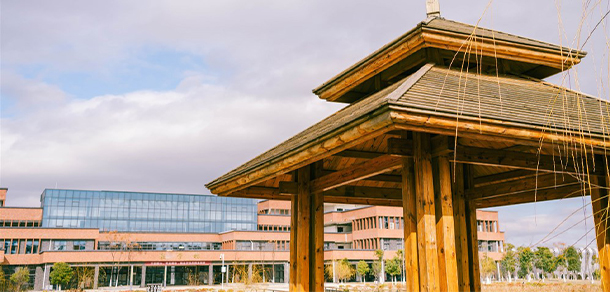 南昌航空大學科技學院 - 最美大學