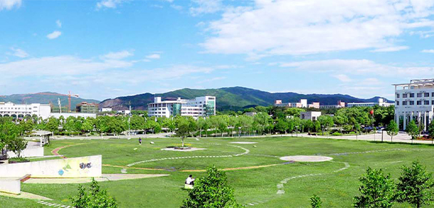 我的大學(xué)-大學(xué)志