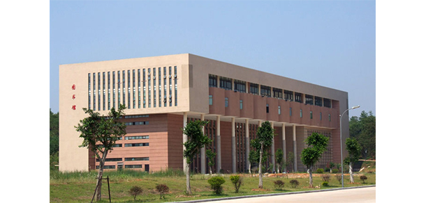 我的大學-大學志