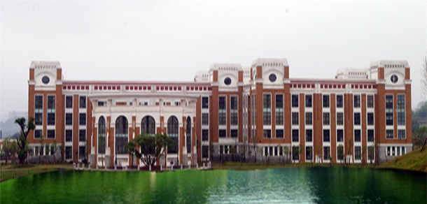 我的大學(xué)-大學(xué)志