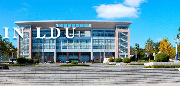 大學(xué)校志：校名、校標(biāo)、校訓(xùn)、?；?、校旗、校歌
