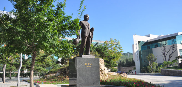 我的大學(xué)-大學(xué)志