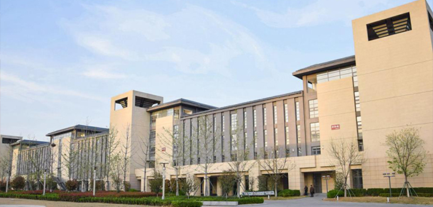 我的大學(xué)-大學(xué)志