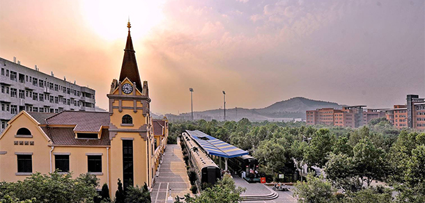 我的大學(xué)-大學(xué)志