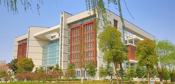 我的大學(xué)-大學(xué)志
