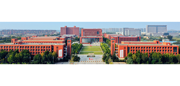 大學(xué)校志：校名、校標(biāo)、校訓(xùn)、校徽、校旗、校歌
