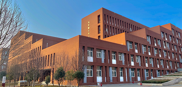 我的大學(xué)-大學(xué)志