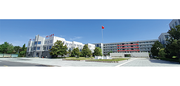 大學(xué)校志：校名、校標(biāo)、校訓(xùn)、?；?、校旗、校歌