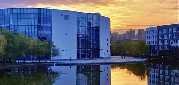 我的大學(xué)-大學(xué)志