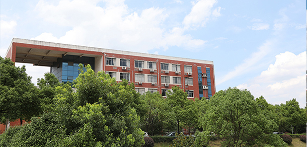 我的大學(xué)-大學(xué)志
