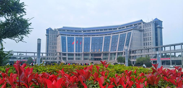 岳陽職業(yè)技術(shù)學(xué)院