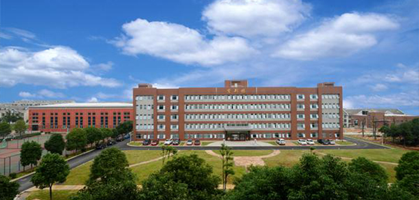 我的大學(xué)-大學(xué)志