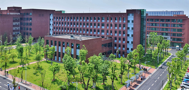我的大學(xué)-大學(xué)志