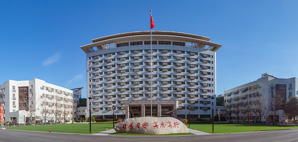 我的大學(xué)-大學(xué)志
