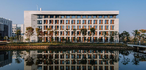 我的大學(xué)-大學(xué)志