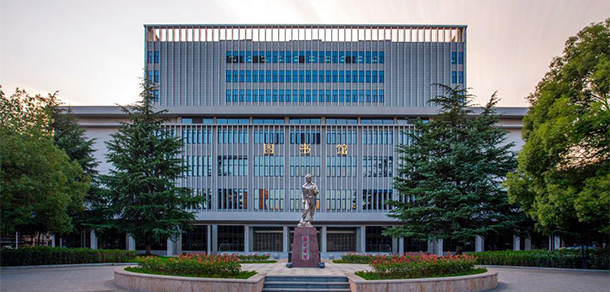 我的大學(xué)-大學(xué)志