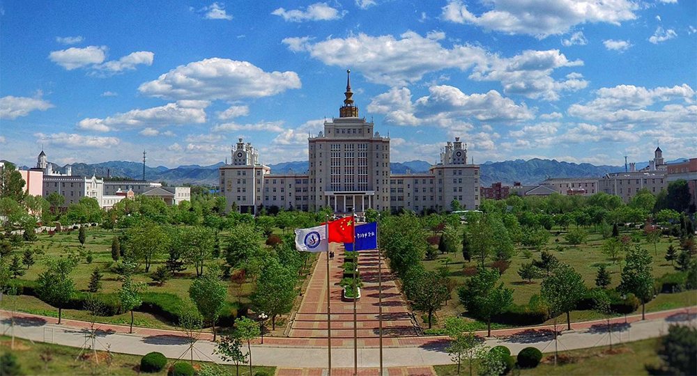 時(shí)光匆匆，歲月如歌！——珍惜自己最美好的時(shí)光，珍惜時(shí)下，放肆而不張揚(yáng)的青春年華。