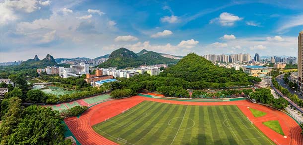 廣西科技大學