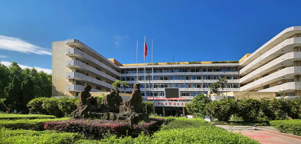 我的大學(xué)-大學(xué)志