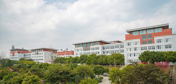 我的大學(xué)-大學(xué)志
