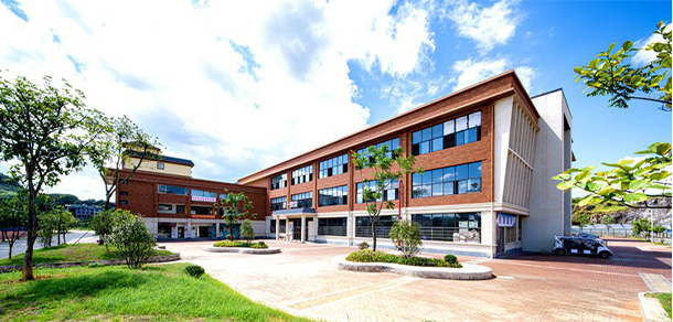 我的大學(xué)-大學(xué)志