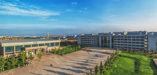 大學(xué)校志：校名、校標(biāo)、校訓(xùn)、?；铡⑿Ｆ?、校歌