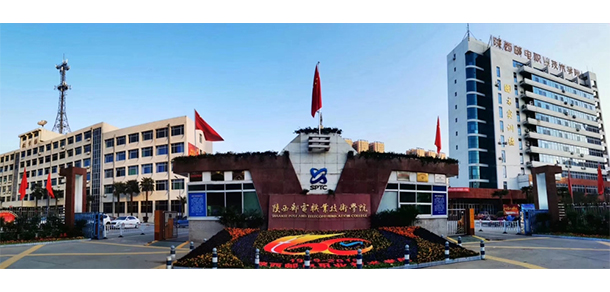 大學校志：校名、校標、校訓、?；?、校旗、校歌