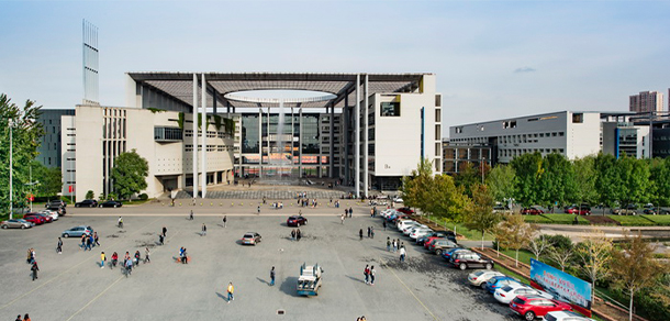 我的大學(xué)-大學(xué)志