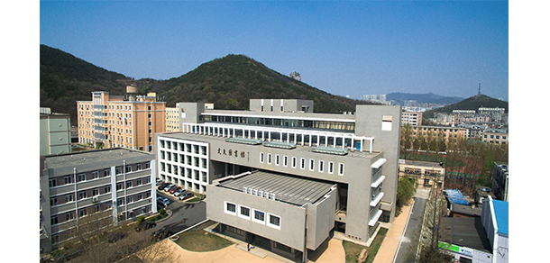 我的大學(xué)-大學(xué)志