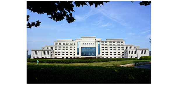 大連大學