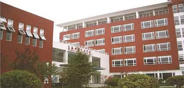 上海電影藝術職業(yè)學院 - 最美大學